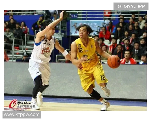 志杰队迎战南区足球会争夺联赛关键三分激战即将上演